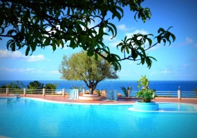 Piscina del villaggio residence Smedile