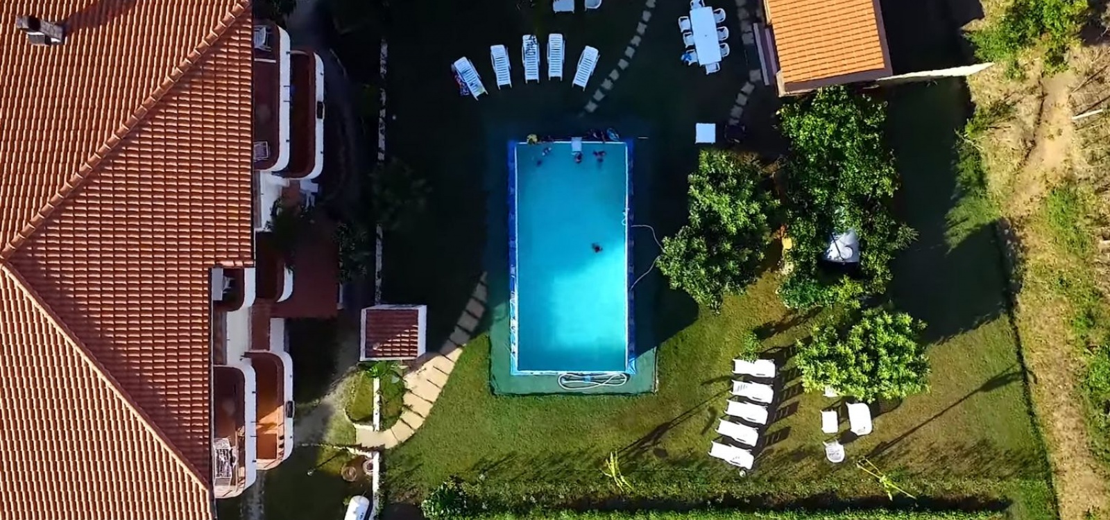 Piscina del residence Pantaleo
