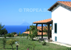 ninea-veduta-stromboli